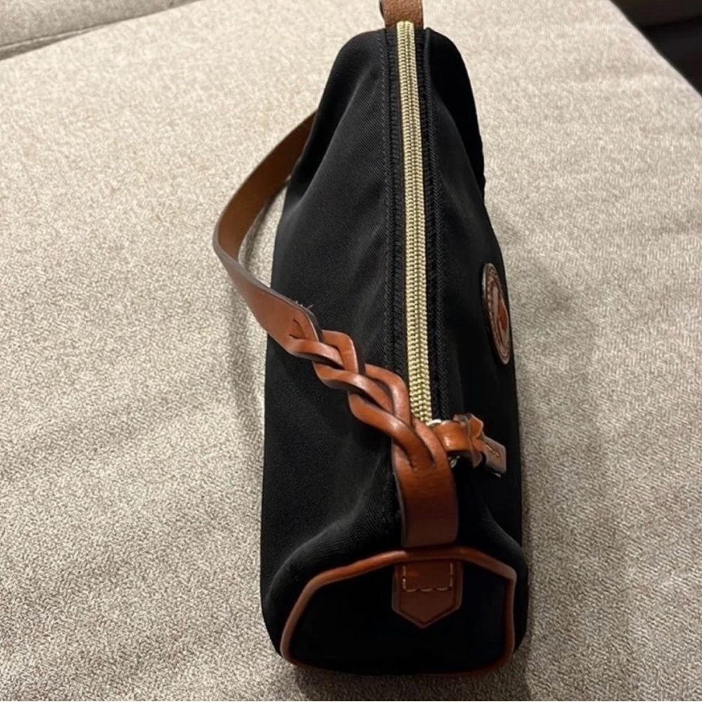 Dooney and Bourke shoulder bag